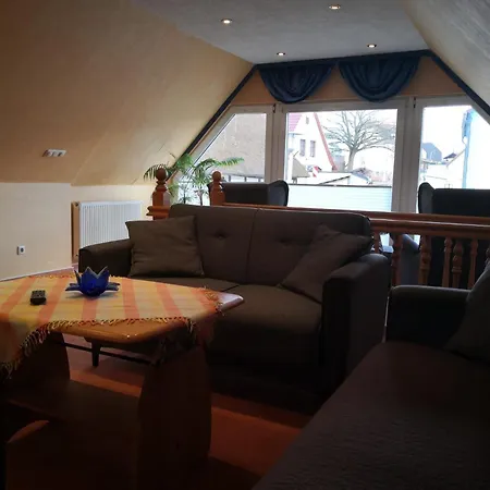 Freude Reetgedecktes Holiday home Uckeritz