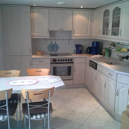 Tatil Evi Freude Reetgedecktes *